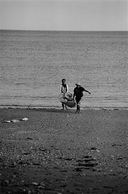 夕方、静かになった辺野古の浜